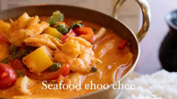 Teak Loveland Seafood Choo Chee